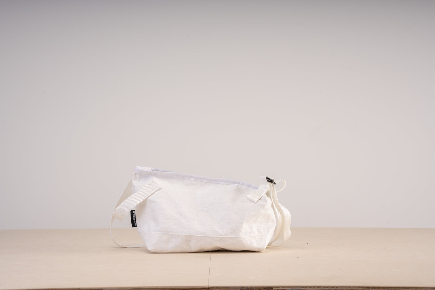 The Anvil Mini - White Hemp Xpac